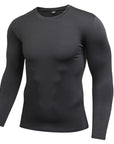 Athletic compression wear for men with anti-odor properties, ideal for gym sessions and outdoor activities, providing comfort and freshness all day.