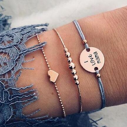 Elegant anklet bracelet featuring a star and moon design, with geometric, love, and flower elements. Includes turtle charm and beaded accents for a unique, boho-inspired look perfect for special occasions like weddings, anniversaries, and birthdays