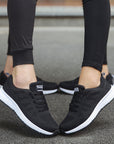 Women's athletic shoes featuring a breathable mesh upper, low wedge heel (1-3CM), EVA sole, and vulcanized construction, designed for comfort and durability in tennis, running, and everyday athletic activities.