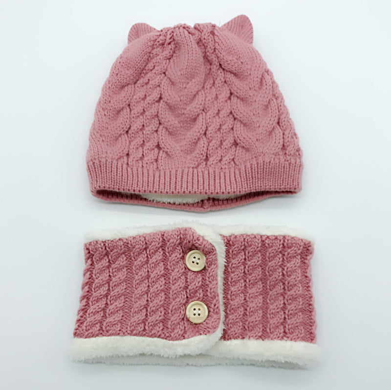 Plus velvet thick bib mask made with soft velvet and plush fabric for maximum warmth and comfort in cold weather.