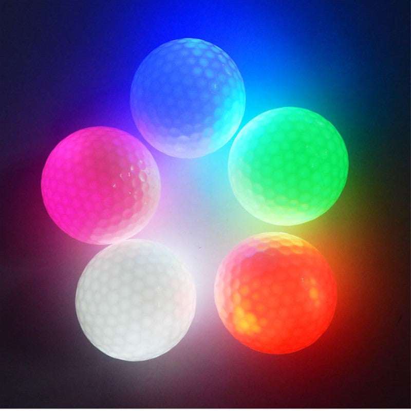 LED golf ball with flashing lights, made from durable Dupont Sarin material. Ideal for nighttime golf, featuring a 42.6mm size and 45-gram weight for high visibility and easy tracking in low-light conditions