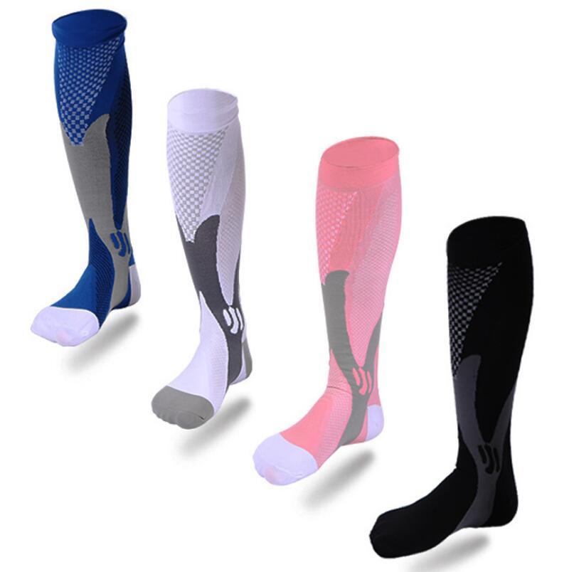 Unisex compression socks made from polyester, nylon, and cotton, designed for improved circulation, reduced swelling, and all-day comfort. Available in multiple sizes for men and women