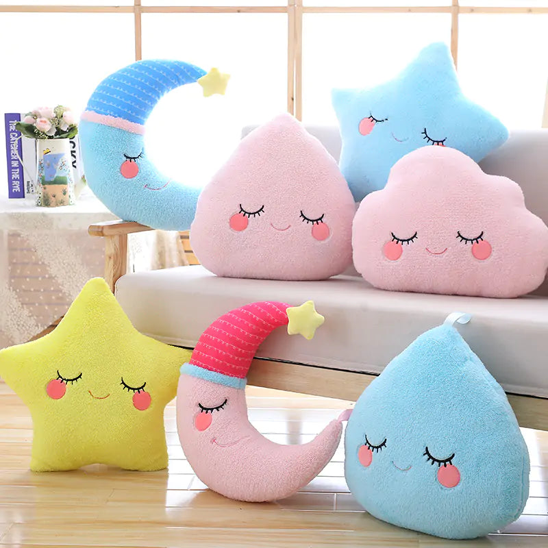  Adorable corgi-shaped plush pillow
